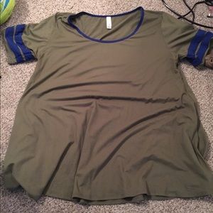 Lularoe shirt!